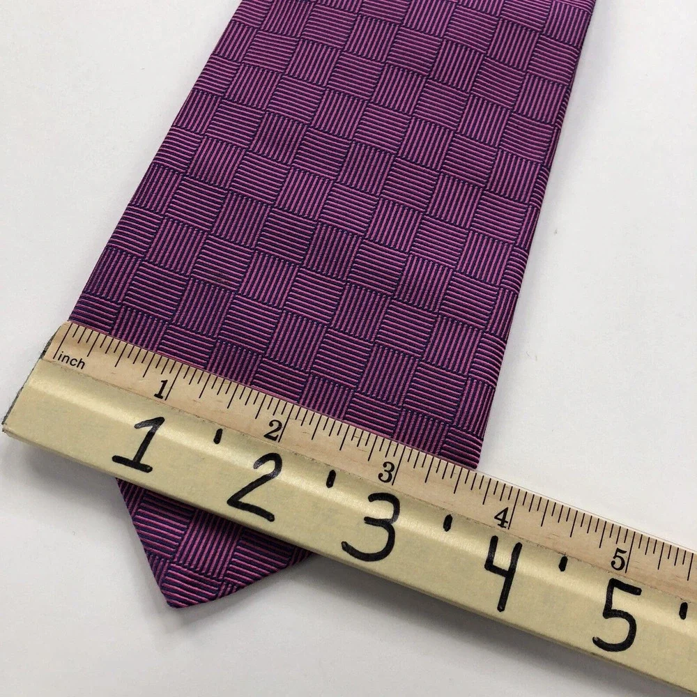 Brooks Brothers Makers 100% Silk Neck Tie Men’s Geometric Purple Pink 57-in